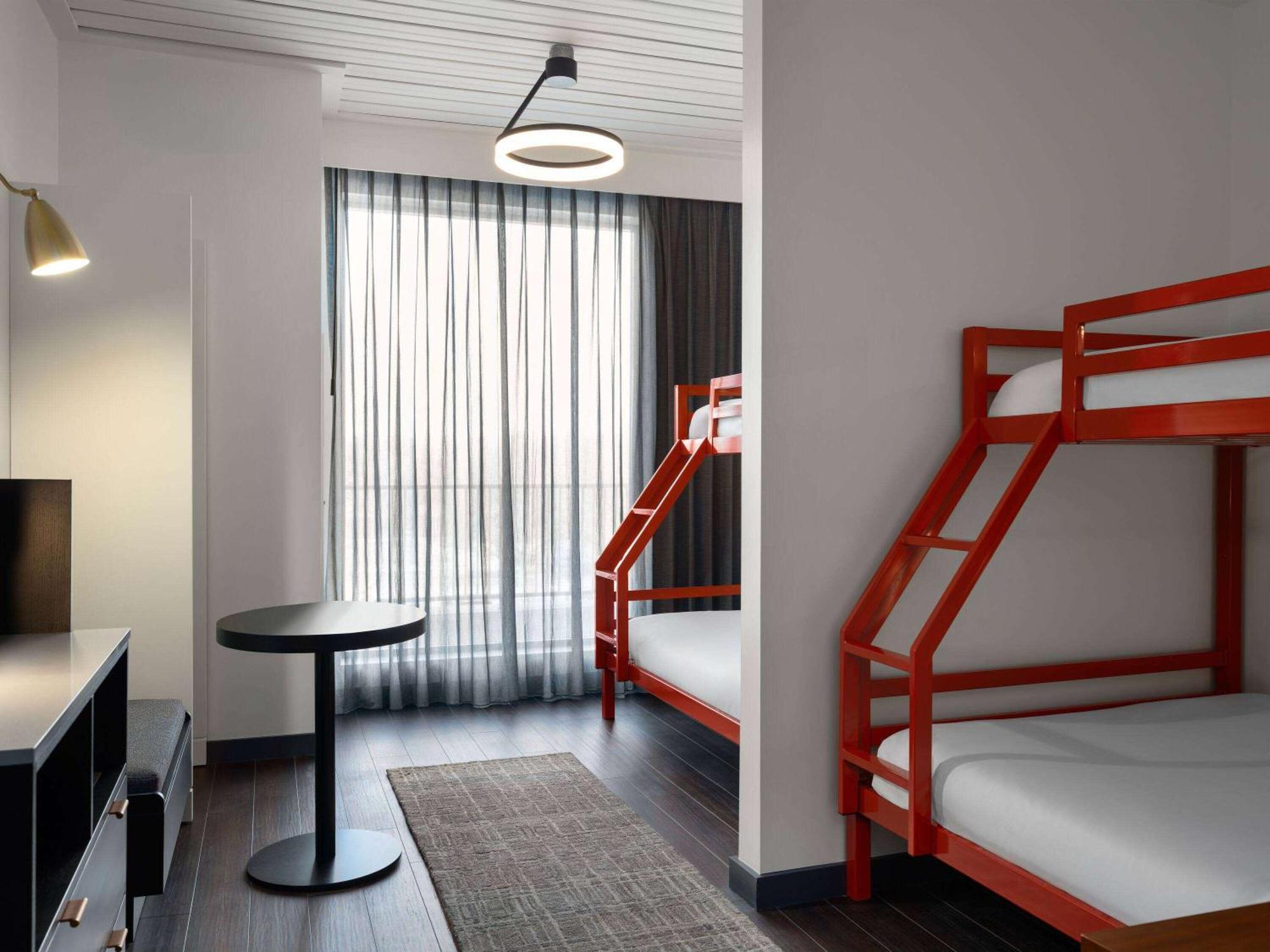 Origin Kansas City Riverfront, A Wyndham Hotel Ngoại thất bức ảnh