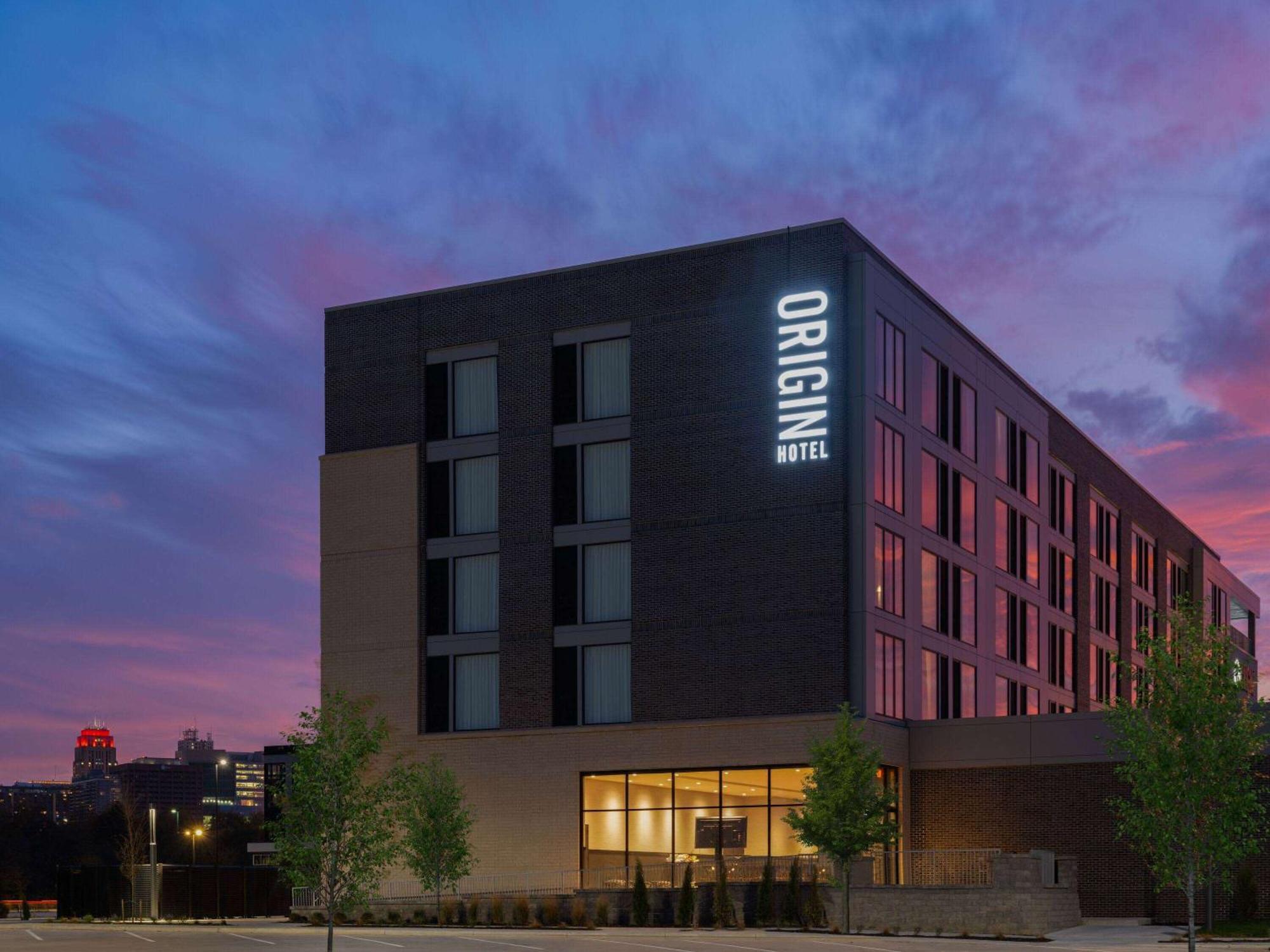 Origin Kansas City Riverfront, A Wyndham Hotel Ngoại thất bức ảnh